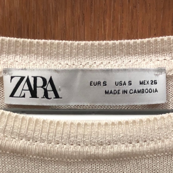 Zara preppy soft beige and black stripe long sleeve knit sweater (Size Small) - Picture 3 of 3